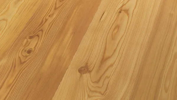Graded Siberian larch timber stock